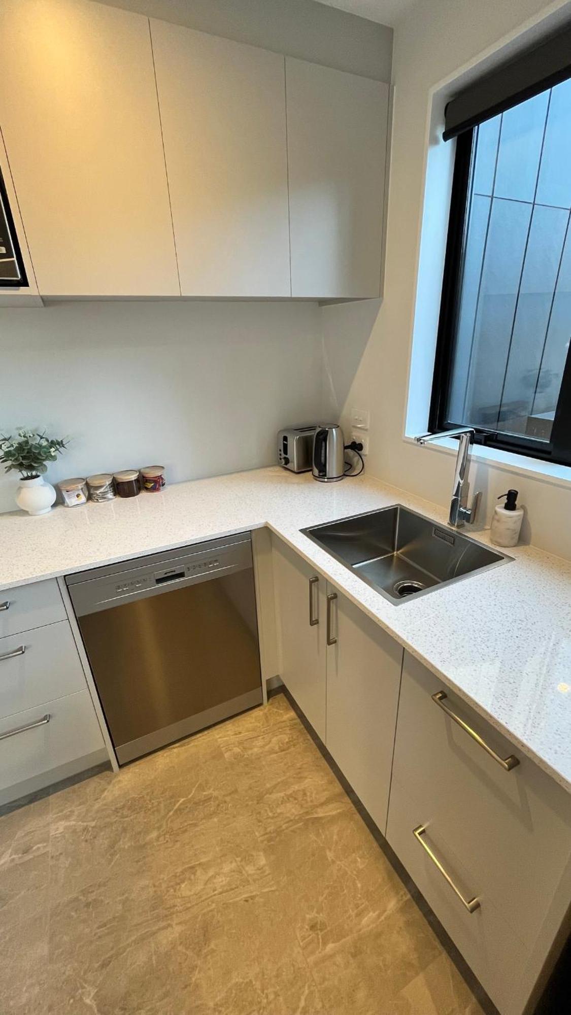 Luxury 2 Bedroom By St James Park كريستتشيرش المظهر الخارجي الصورة